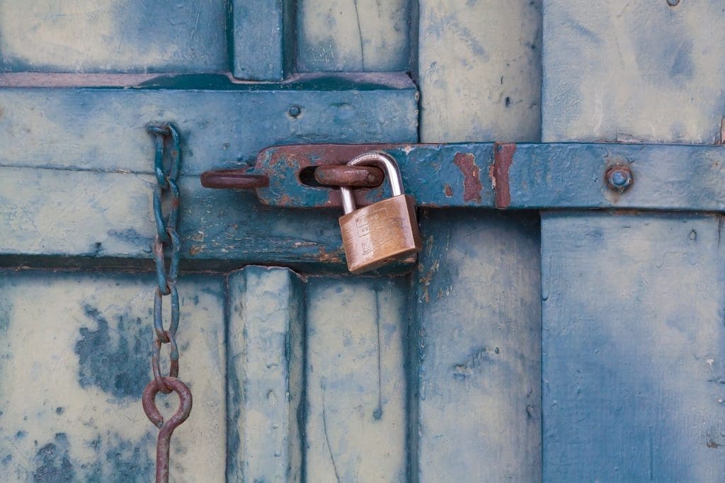 security door locked anti fraud