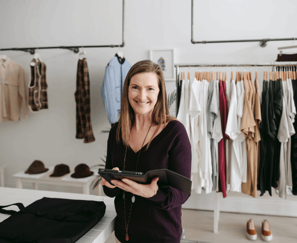 woman with tablet inventory